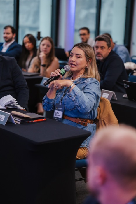 Brave Executive Program — troca entre empresários na sala