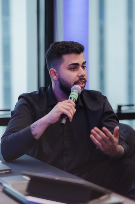 Brave Executive Program — pergunta ao microfone na plateia